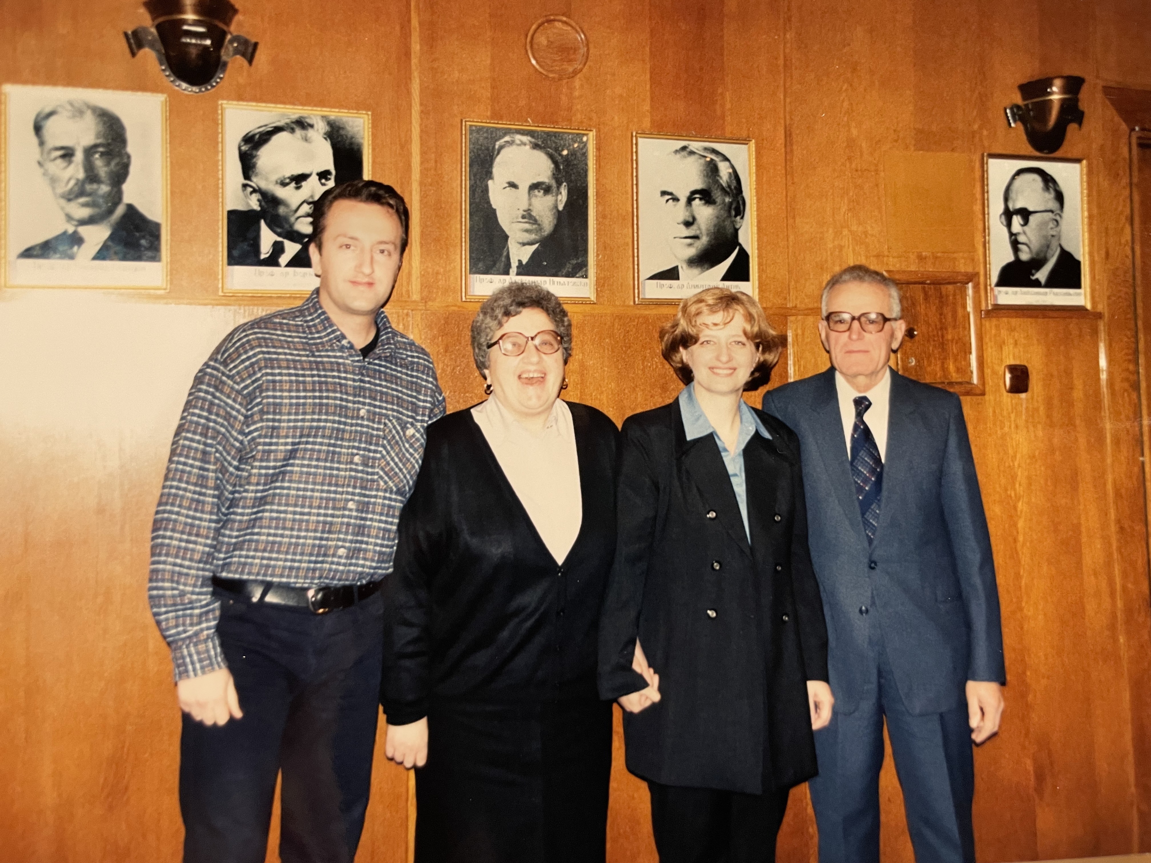 Dr. Anuska Andjelkovic-Zochowski receiving PhD with her brother, Bojan, mother, Jelica, and father, Vlastimir Andjelkovic